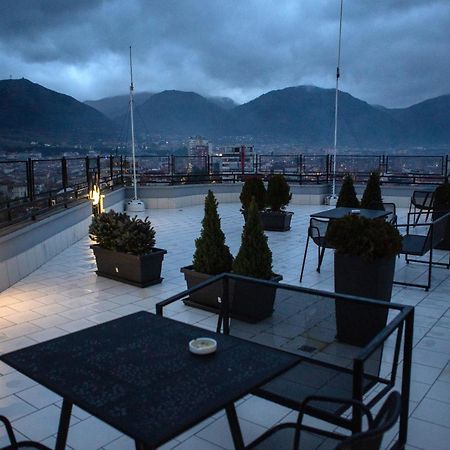 Suite Terrace Rooms & Apartments Korce Esterno foto