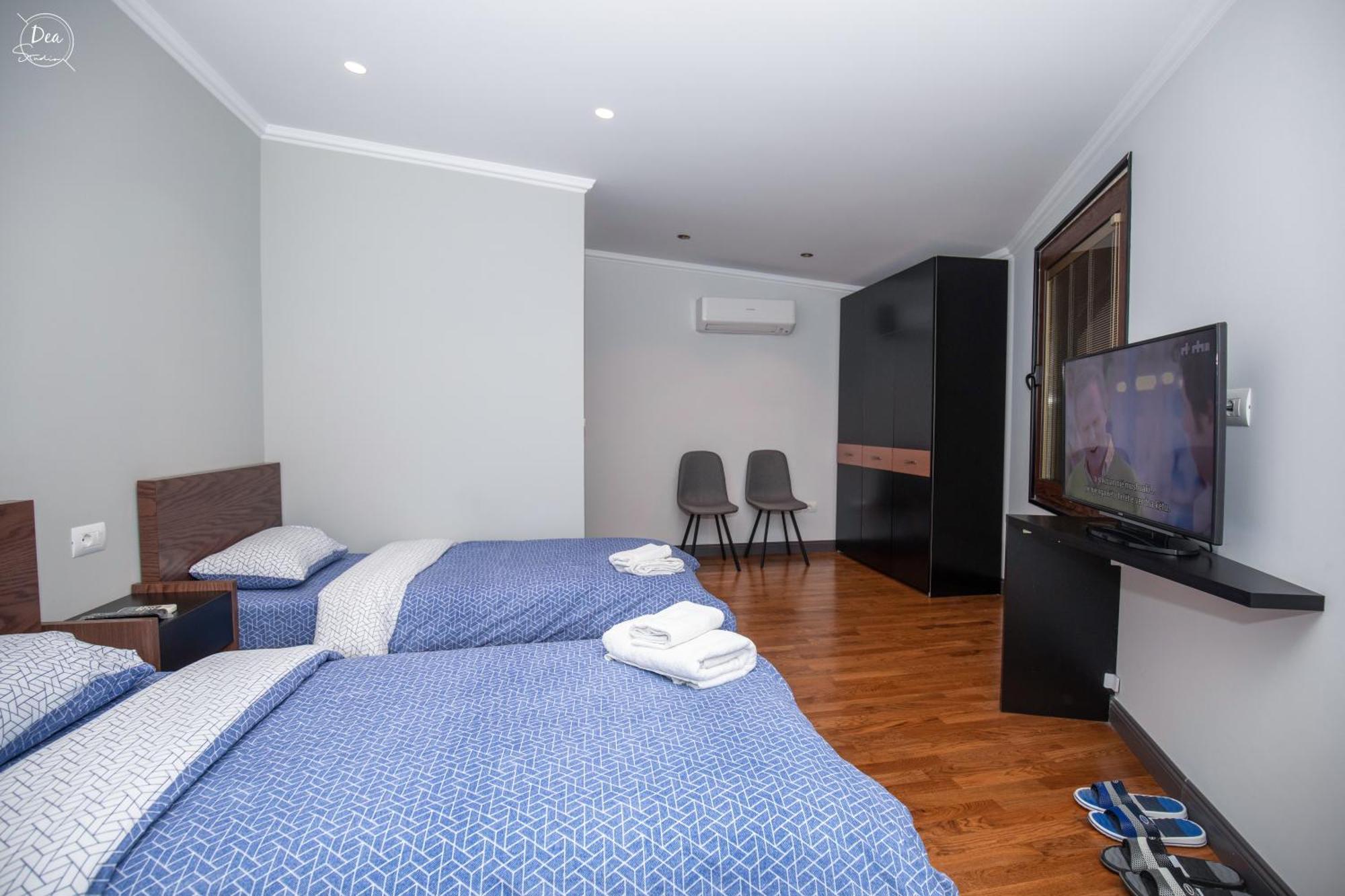 Suite Terrace Rooms & Apartments Korce Esterno foto