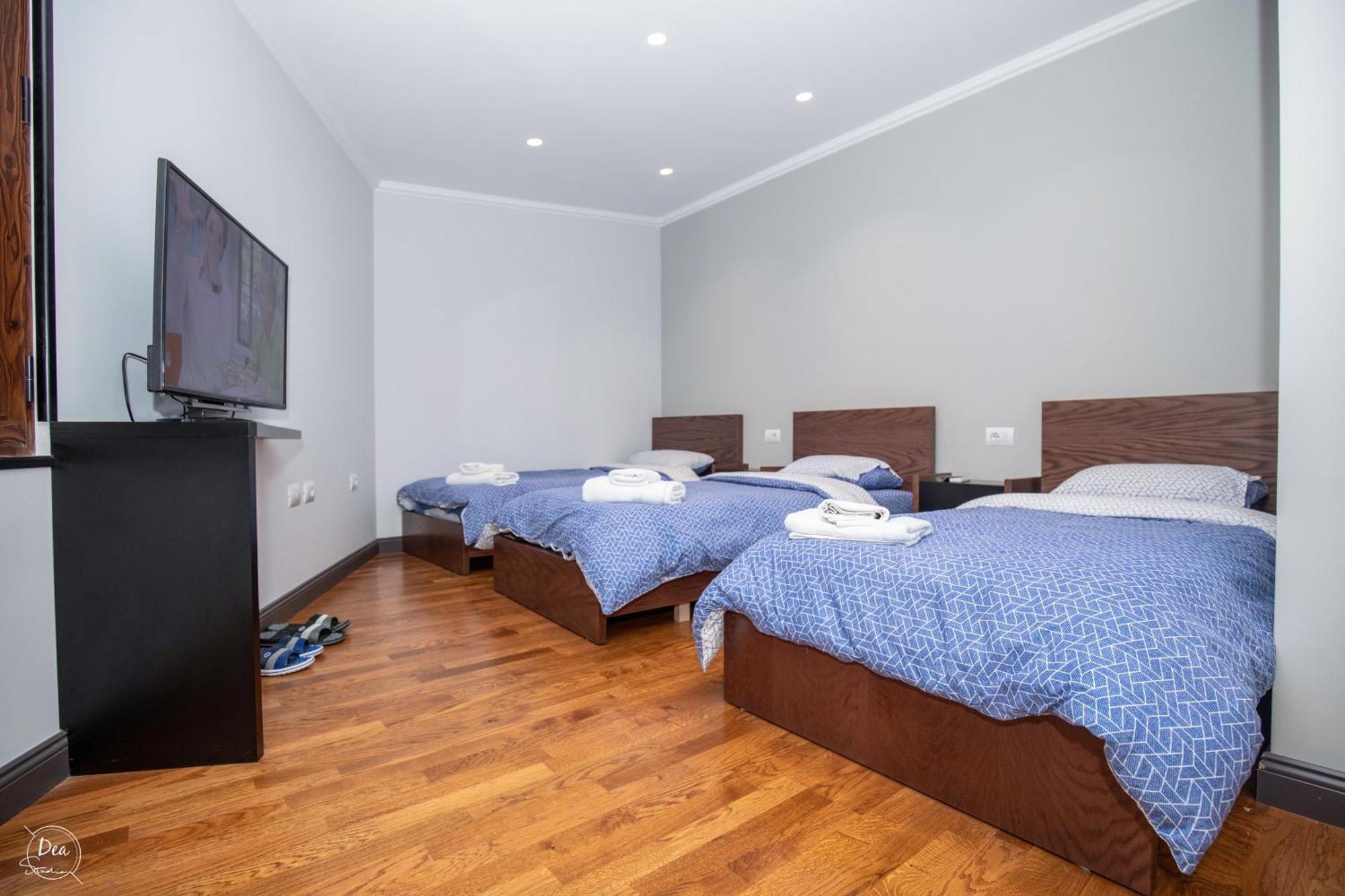 Suite Terrace Rooms & Apartments Korce Esterno foto